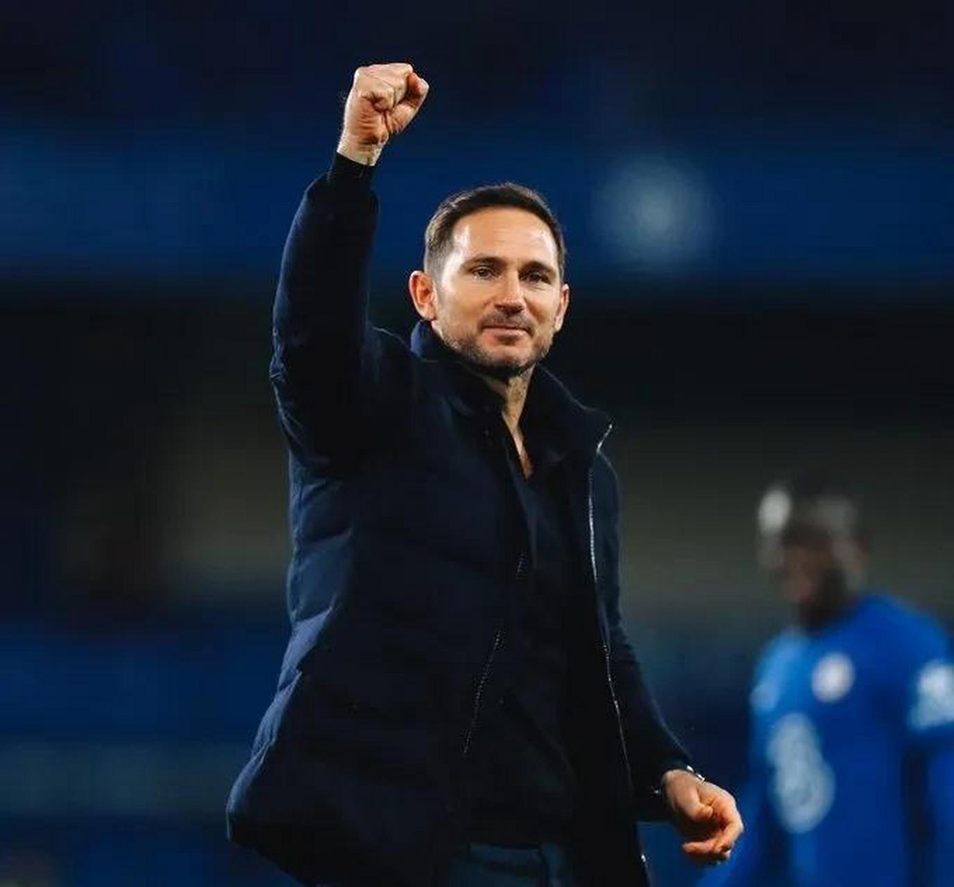 切尔西主帅兰帕德不满裁判判罚，遭遇罚款的简单介绍