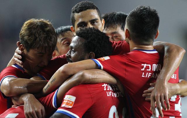 河南建业客场不敌重庆力帆，遭遇三连败的简单介绍