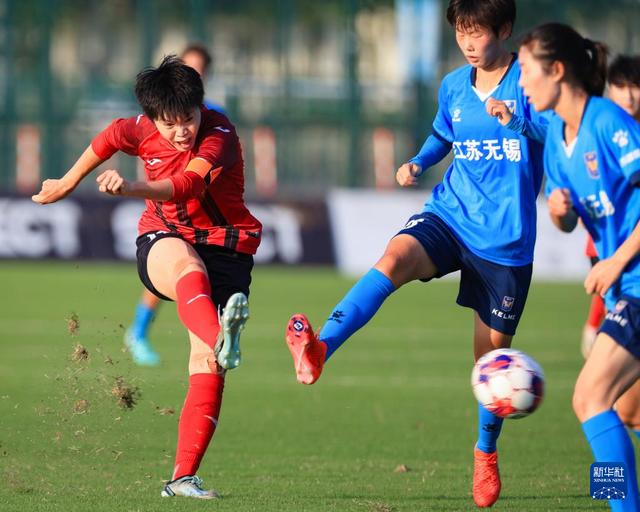 关于国际女足大赛上中国选手纷纷奉献精彩表现的信息