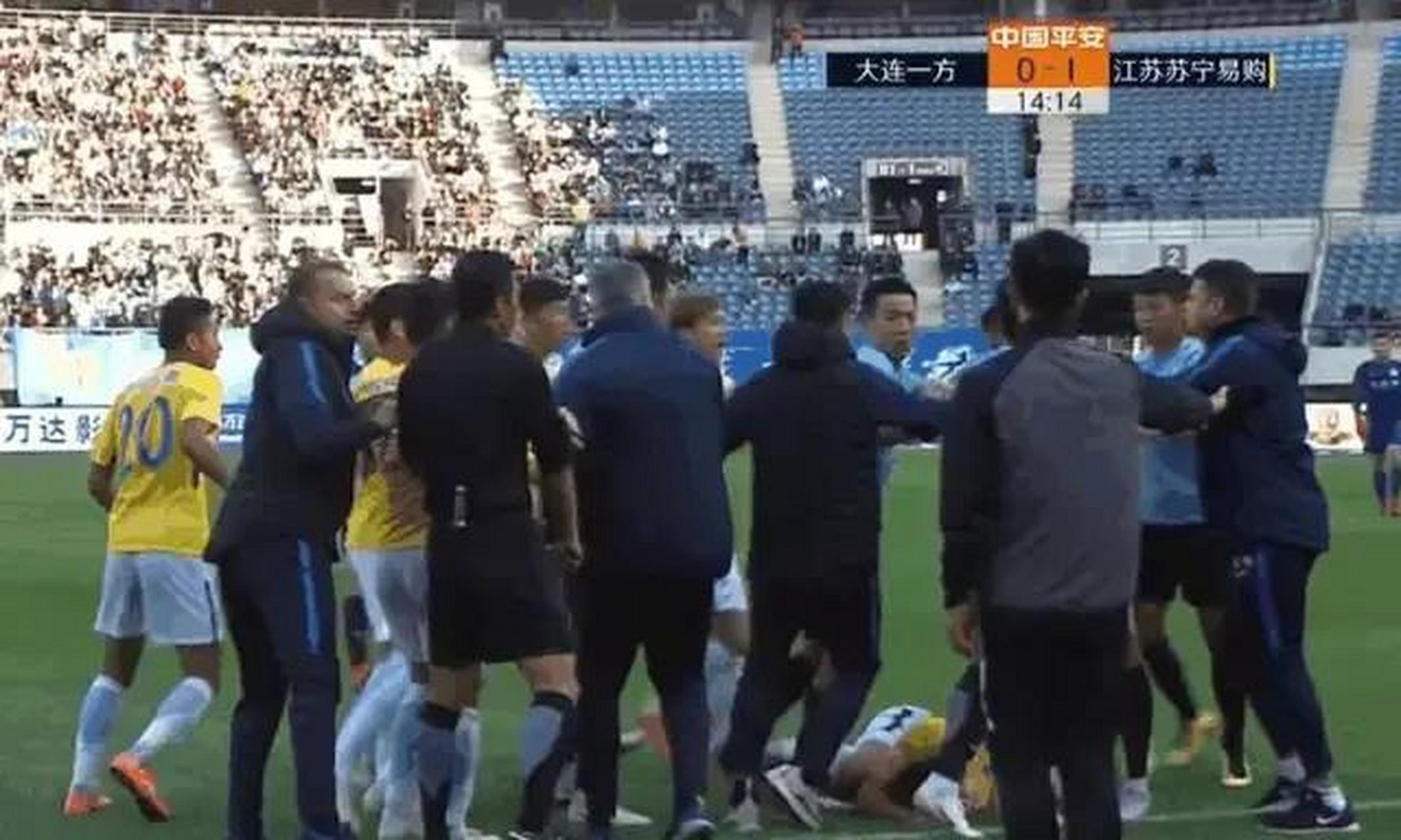 关于江苏苏宁战胜大连一方，保持不败纪录持续的信息