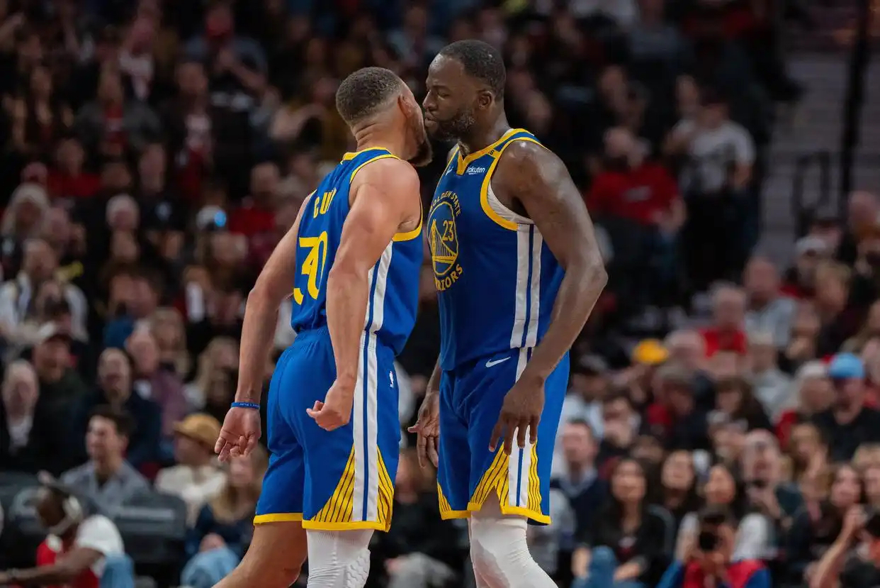 包含勇士队主力受伤，球队实力受到一定影响的词条