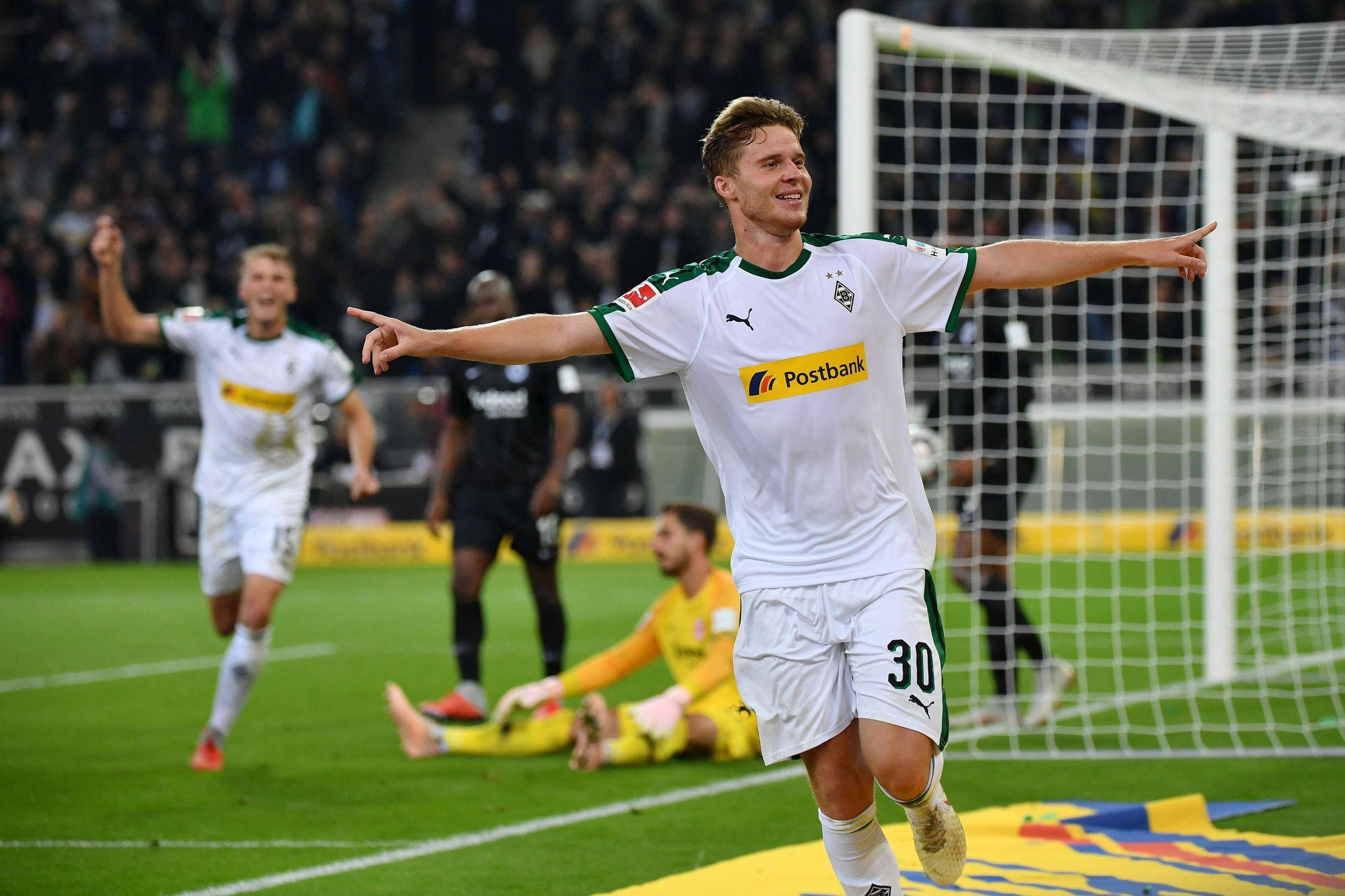 门兴球队豪取胜利，震撼对手