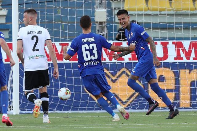 重庆抢分成功，联赛中段态势渐入佳境