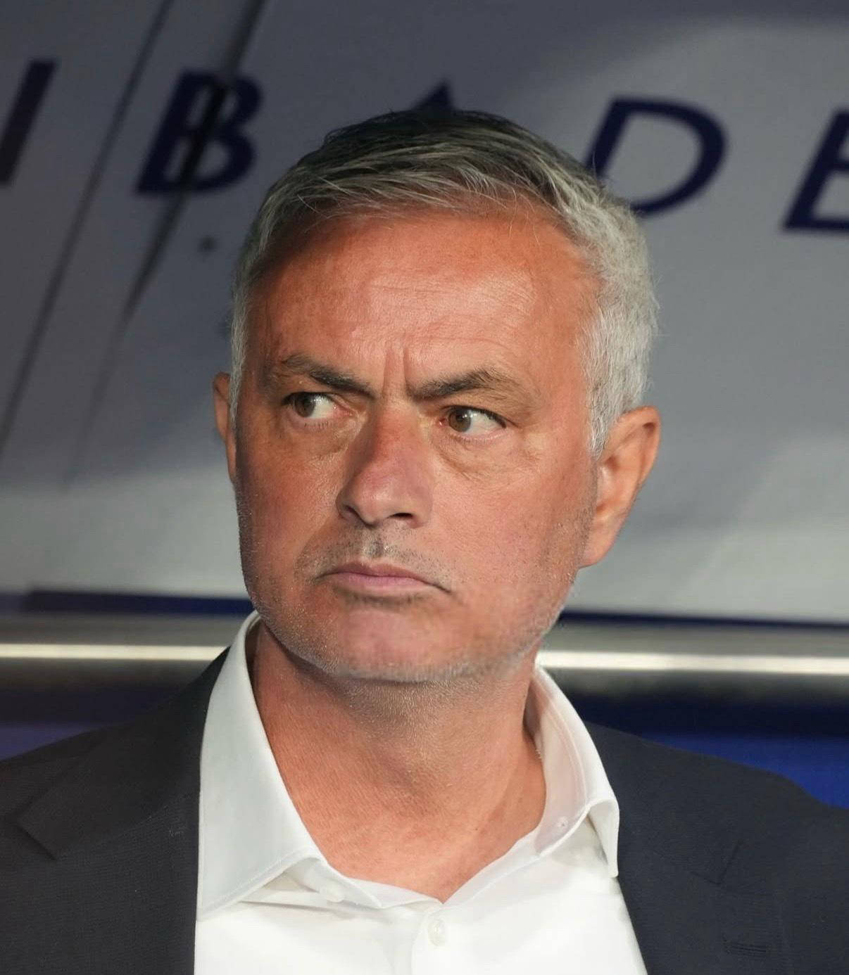 包含切尔西战术疑问穆里尼奥摆大旗励志截胡！的词条