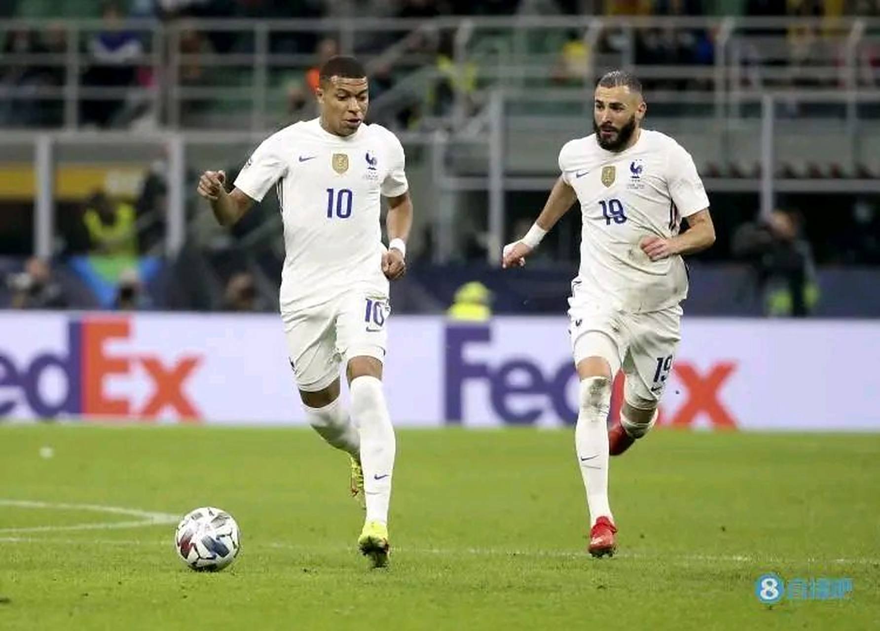 关于法国队主场险胜尼日利亚，欧预赛团结一致的信息