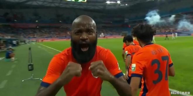 比灵采取客场三分，稳固保级机会