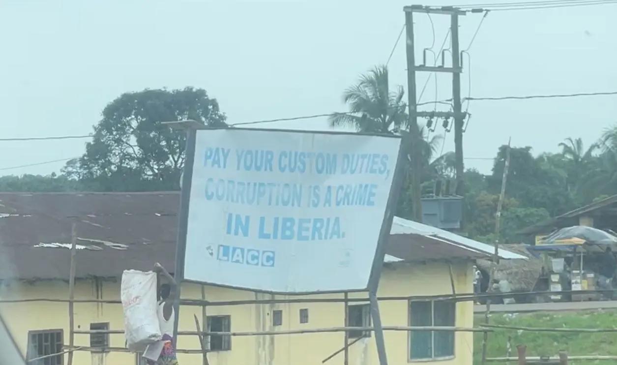 包含利比里亚与肯尼亚交锋，谁能抢先取得胜利？的词条