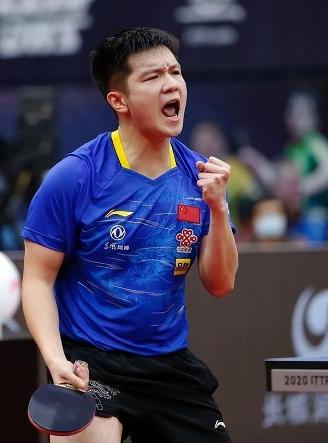 克罗托内队奋力抗击，取得耀眼胜利，逆袭成功