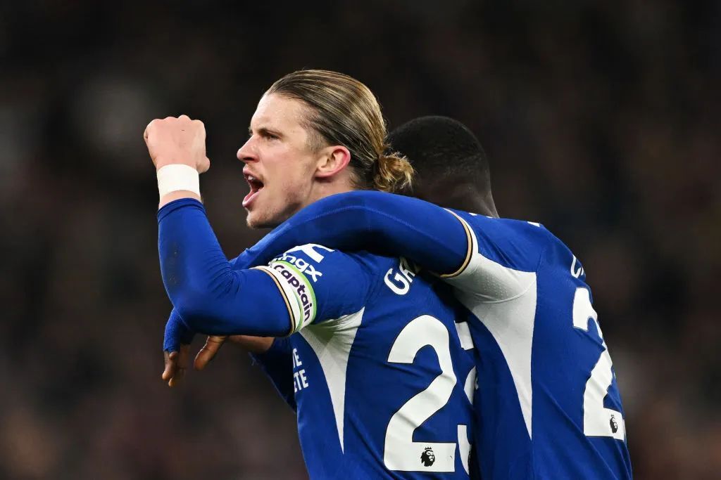 尼斯队在脱离降级区的战役中失败，困境深化