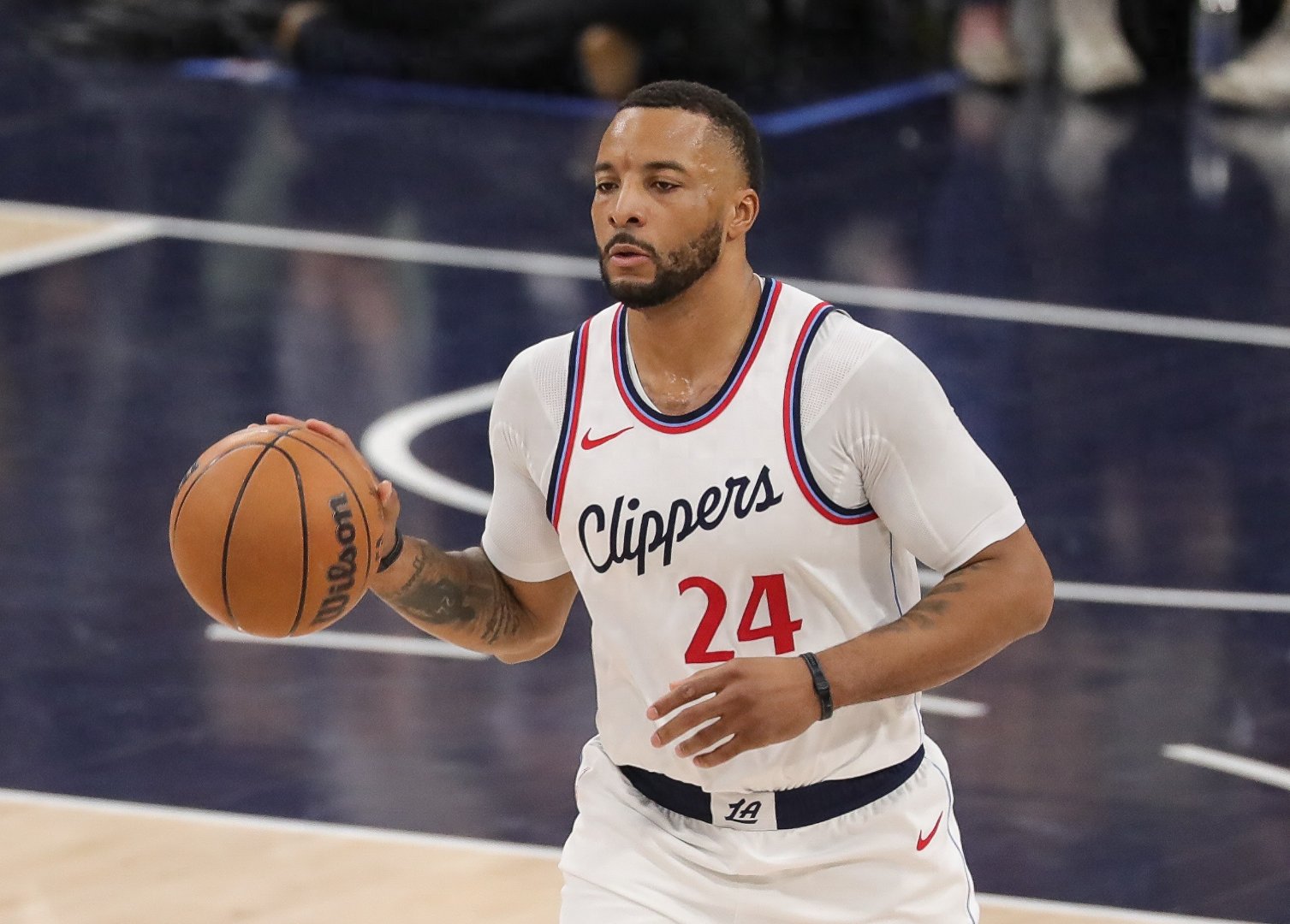 快船击败马刺，莱纳德再次强势出场